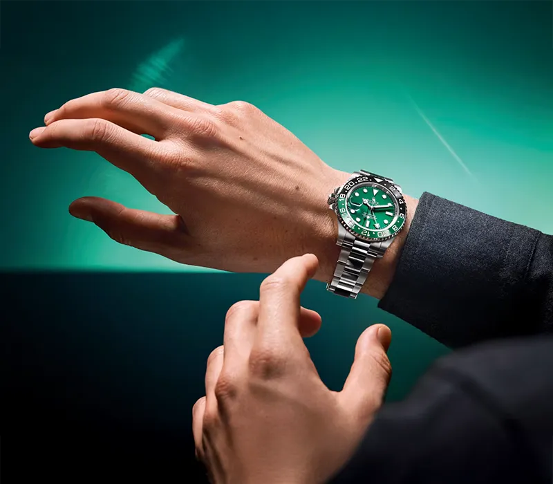 The GMT-Master II The GMT-Master II